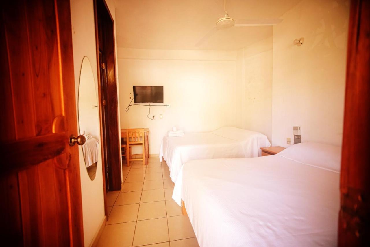 Hotel Yurimar Puerto Escondido  Kültér fotó