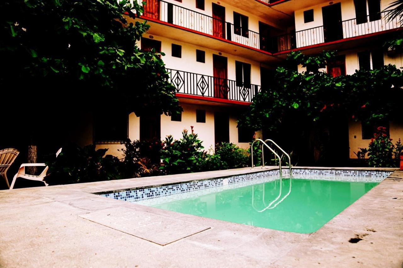Hotel Yurimar Puerto Escondido  Kültér fotó